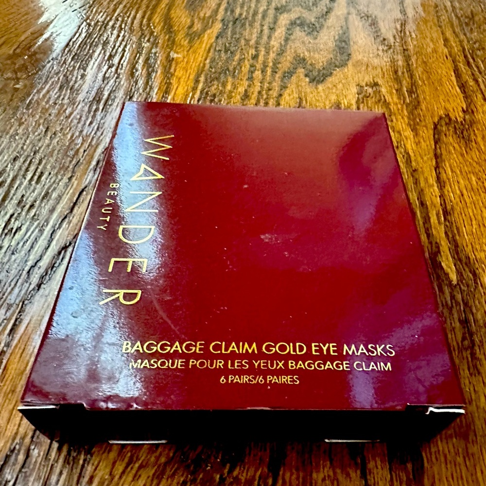 Wander Beauty Baggage Claim Gold Eye Masks brand new in box